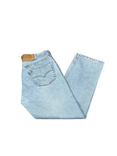 Lade das Bild in den Galerie-Viewer, Levis 501 Jean - XLarge
