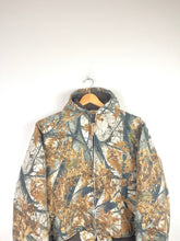 Load image into Gallery viewer, Vintage Realtree Camo &quot;Active&quot; Jacket - XSmall
