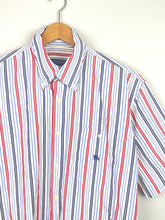 Lade das Bild in den Galerie-Viewer, Burberry Shirt - Medium
