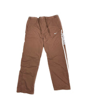 Lade das Bild in den Galerie-Viewer, Nike Cortez Track Pant - XLarge
