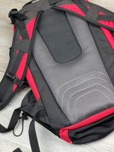 Lade das Bild in den Galerie-Viewer, TNF Sure Shot Technical Backpack
