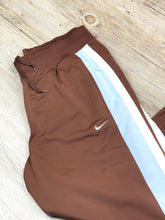 Lade das Bild in den Galerie-Viewer, Nike Baggy Jogger Pant - Medium
