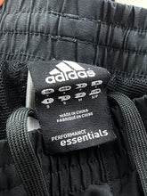 Carregar imagem no visualizador da galeria, Adidas Parachute Track Pant - Small
