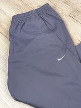 Charger l&#39;image dans la galerie, Nike Parachute Track Pant - XLarge
