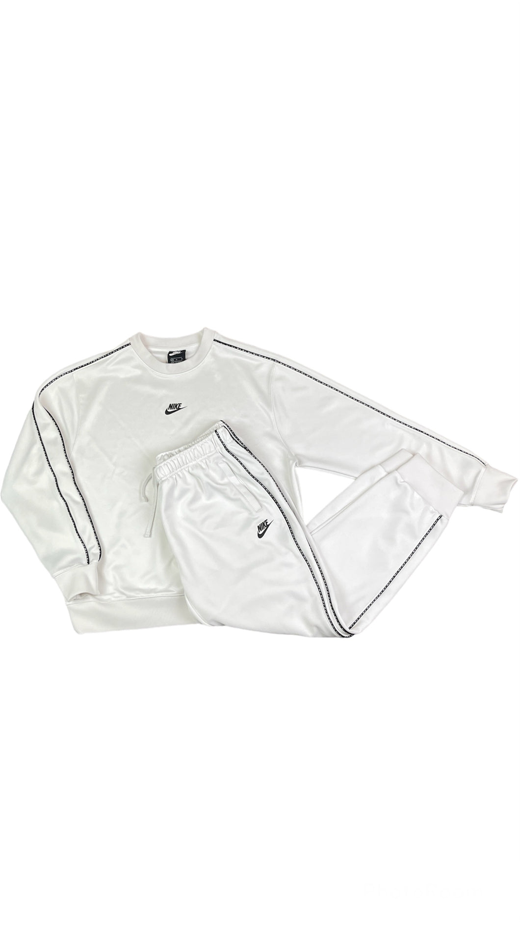 Nike Full Tracksuit - Medium