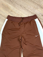 Lade das Bild in den Galerie-Viewer, Nike Baggy Jogger Pant - Medium
