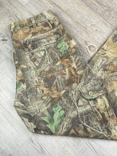 Load image into Gallery viewer, Wrangler Realtree Cargo Pant - Large
