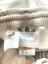 Carregar imagem no visualizador da galeria, Adidas Button Up Track Pant - Small
