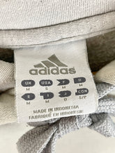 Cargar imagen en el visor de la galería, Adidas Sweatshirt - Medium
