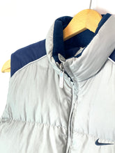 Load image into Gallery viewer, Nike Puffer Vest - Small
