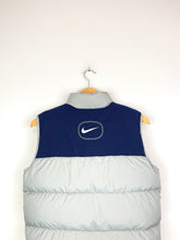 Load image into Gallery viewer, Nike Puffer Vest - Small
