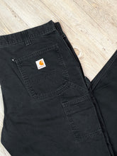 Cargar imagen en el visor de la galería, Carhartt Relaxed Fit Distressed Pant - XXLarge
